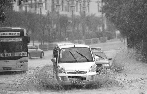 “海燕”携风带雨入广西甘蔗倒伏糖市购销谨慎