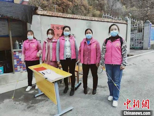 甘肃舟曲“返乡女”盘活传统手艺引领留守妇女增收